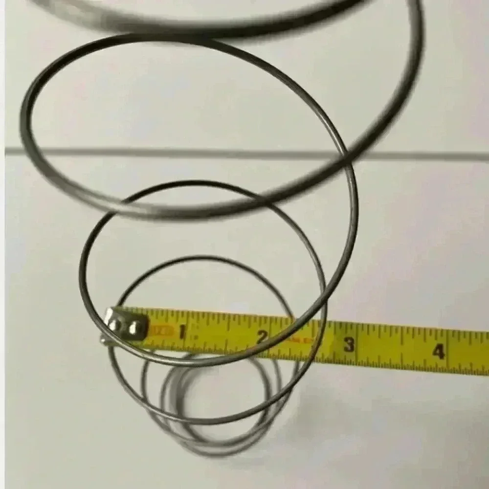 Upholstery Springs for crafts or gardens - Picture 6 of 12